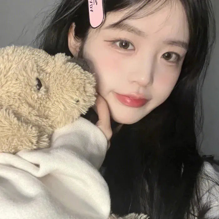 阳台上的女人们